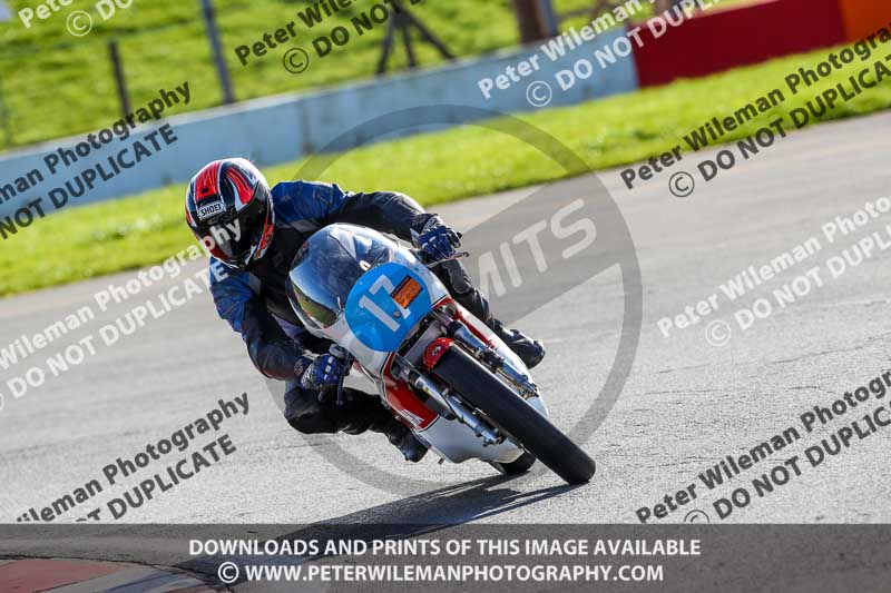 donington no limits trackday;donington park photographs;donington trackday photographs;no limits trackdays;peter wileman photography;trackday digital images;trackday photos